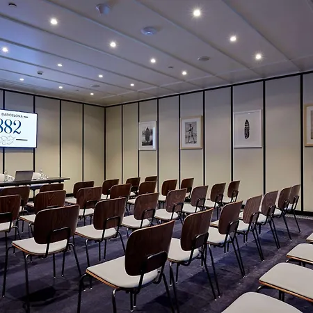 ホテル Radisson Blu 1882 Hotel, Sagrada Familia 4*