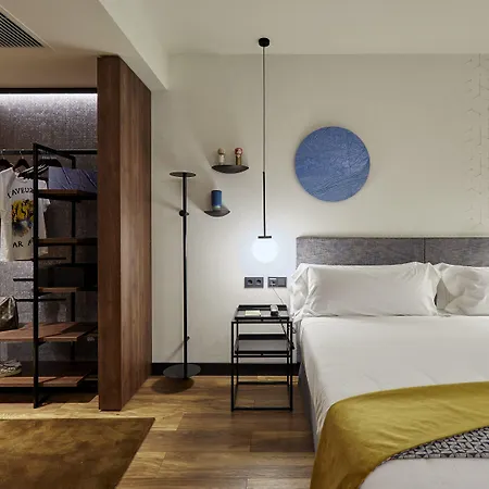 Radisson Blu 1882 Hotel, Sagrada Familia ホテル 4*