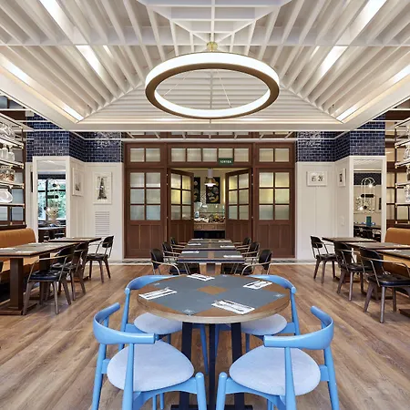 Radisson Blu 1882 Hotel, Sagrada Familia ホテル